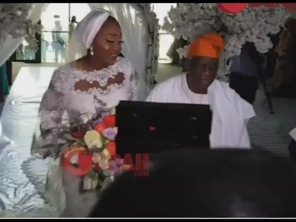 Video: Bride Sheds Tears Of Joy As She Walk Down To The Asile With Her Dad To Meet Oba Elegushi